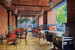 FF bar