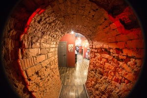 Red Rocket Bar