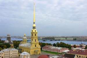 Три века над городом. История колокольни Петропавловского собора