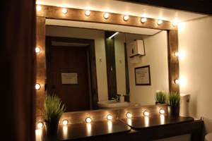 ПряткиН в темноте