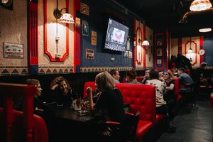 Harat's Pub Курская