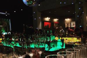 Художественный Художественный