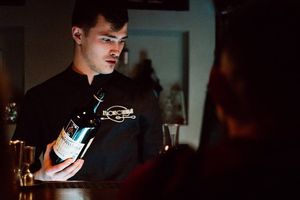 Художественный Художественный