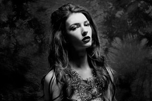 Chrysta Bell