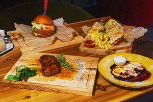 Joy's Bar