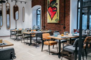 Lola Public Space