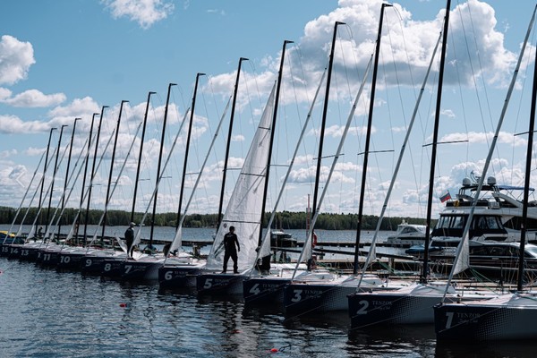 Tenzor Sailing Club