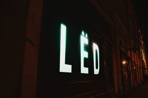 LED