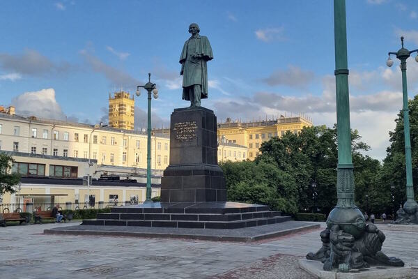 Молчаливые свидетели. Гоголь