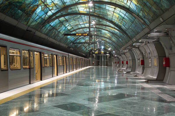 Метро. Осторожно, двери открываются!