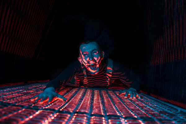 Тварь: канализация