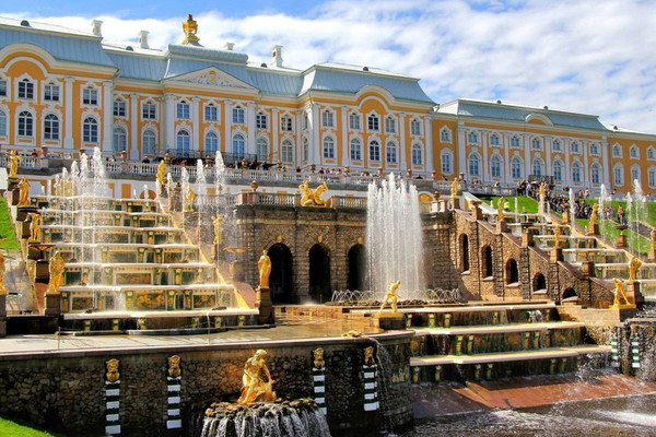 Петергоф: мокрое дело