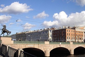 Аничков мост