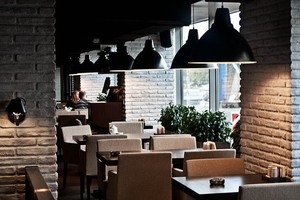 Tony pizza bar