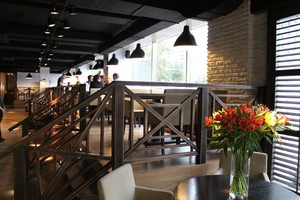 Tony pizza bar