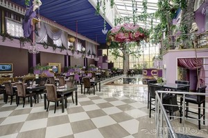 Pin-Up Rooms