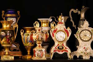 81-й антикварный маркет "Блошинка" 81-й антикварный маркет "Блошинка"