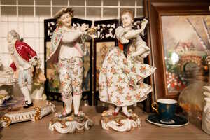 81-й антикварный маркет "Блошинка" 81-й антикварный маркет "Блошинка"