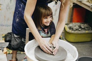 Детская гончарная мастерская в Доме 12 Детская гончарная мастерская в Доме 12