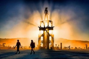 Moscow Burners Bar: Burning Man 2016 — L