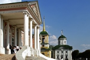 Надежда Макарова (сопрано), Людмила Ватутина (меццо-сопрано), Валентин Суходолец (тенор), Иван Покровский (скрипка), Олег Бугаев (виолончель), Ирина Никонова (фортепиано)